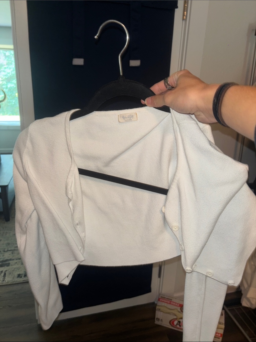 Brandy Melville White Cropped Button-Front Cardigan
